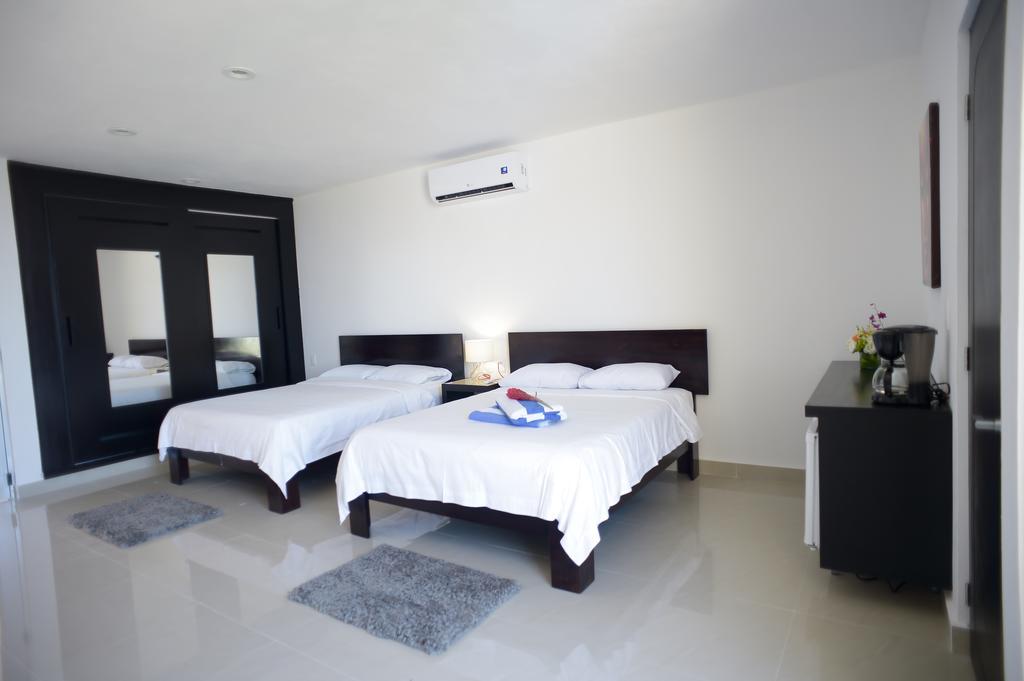 Sunrise 42 Suites Hotel Playa del Carmen Ruang foto