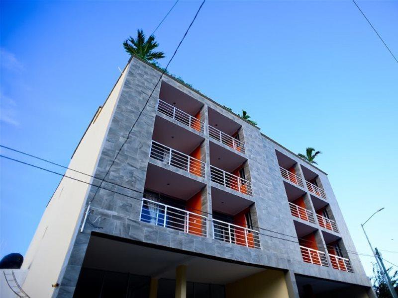 Sunrise 42 Suites Hotel Playa del Carmen Bagian luar foto