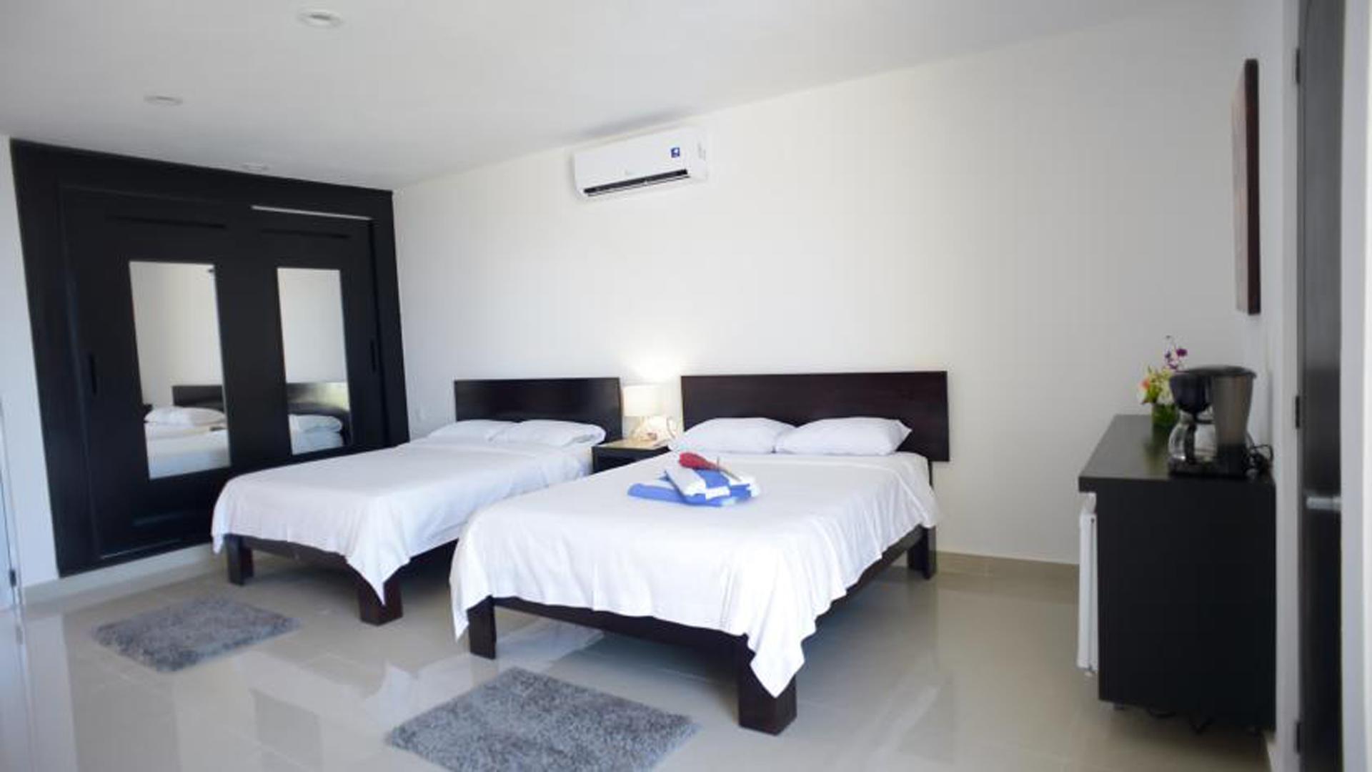 Sunrise 42 Suites Hotel Playa del Carmen Bagian luar foto