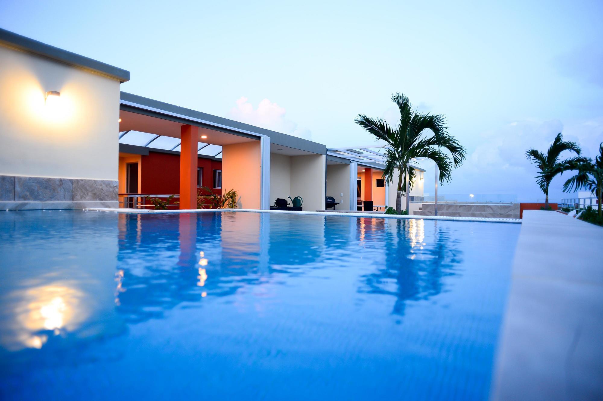 Sunrise 42 Suites Hotel Playa del Carmen Bagian luar foto